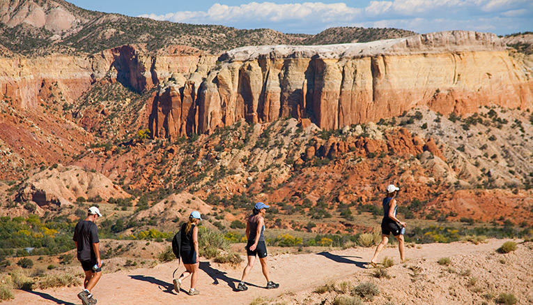 Wnmi-newmexico-walking-3